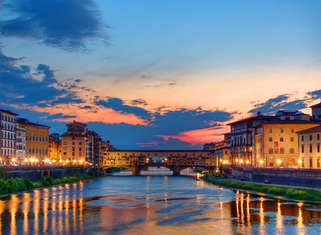 What to Do in Florence in One Day – Florence Skyline with Duomo and Arno River