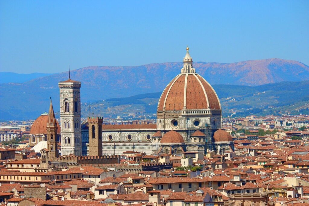 Florence Cathedral, Brunelleschi’s Dome, Piazza del Duomo, Renaissance architecture, Florence Italy, aur Tuscany tourist attraction