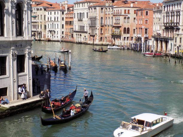 Where to stay in Venice Italy canal view from a Venice hotel room