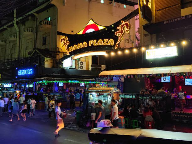 Nana Plaza Sukhumvit Soi 4