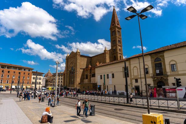 where to stay in Florence near train station Piazza Santa Maria Novella